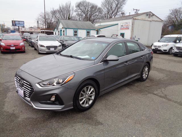 Used 2019 Hyundai Sonata SE image 2