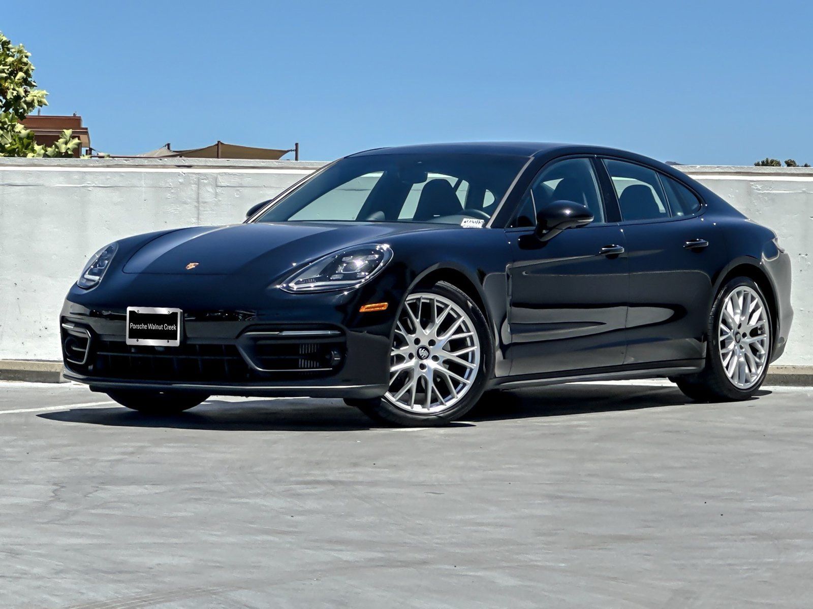 Used 2023 Porsche Panamera