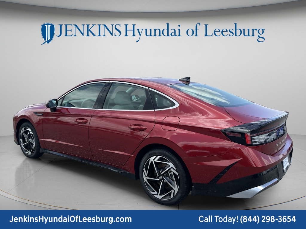 New 2026 Hyundai Sonata Blue FWD image 7