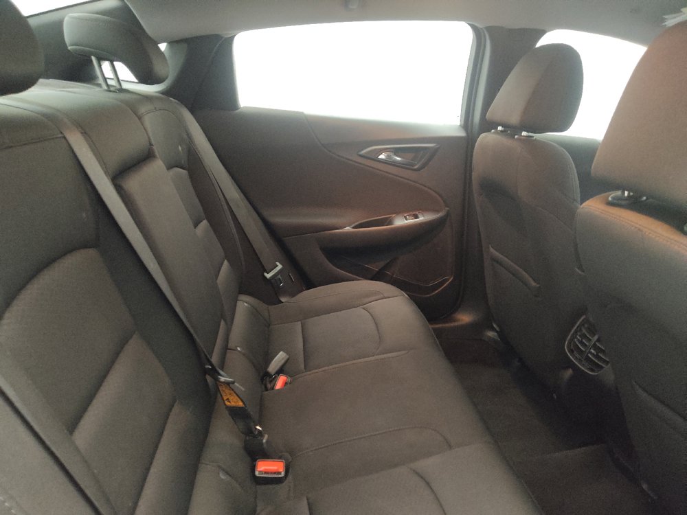 Used 2020 Chevrolet Malibu LT FWD image 19