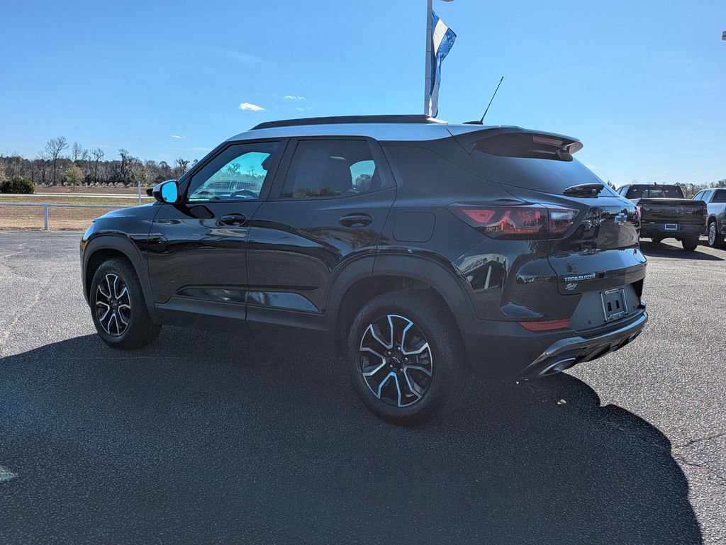 Used 2025 Chevrolet TrailBlazer ACTIV w/ Convenience Package image 7