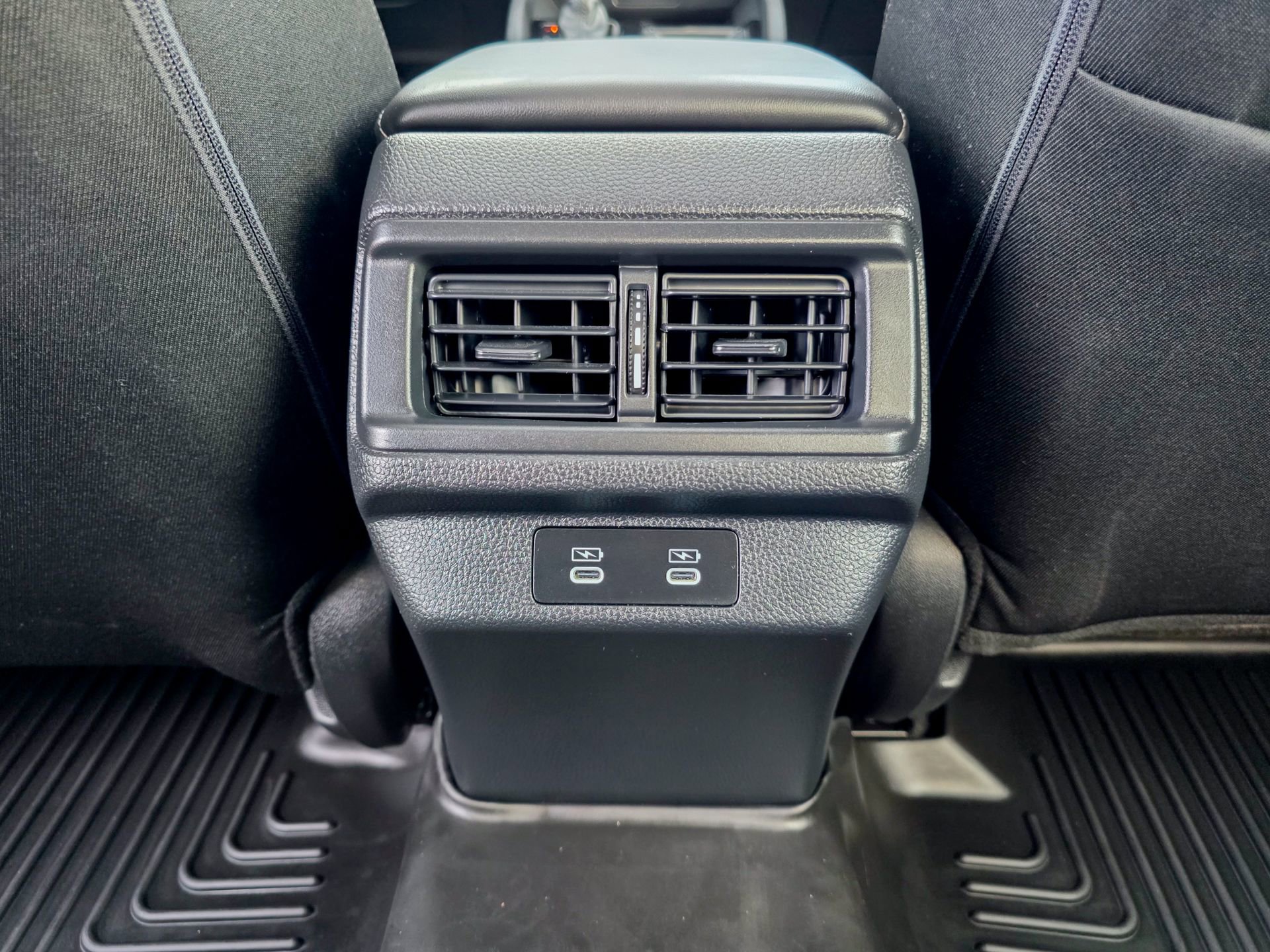 Used 2025 Honda Accord Sport image 37