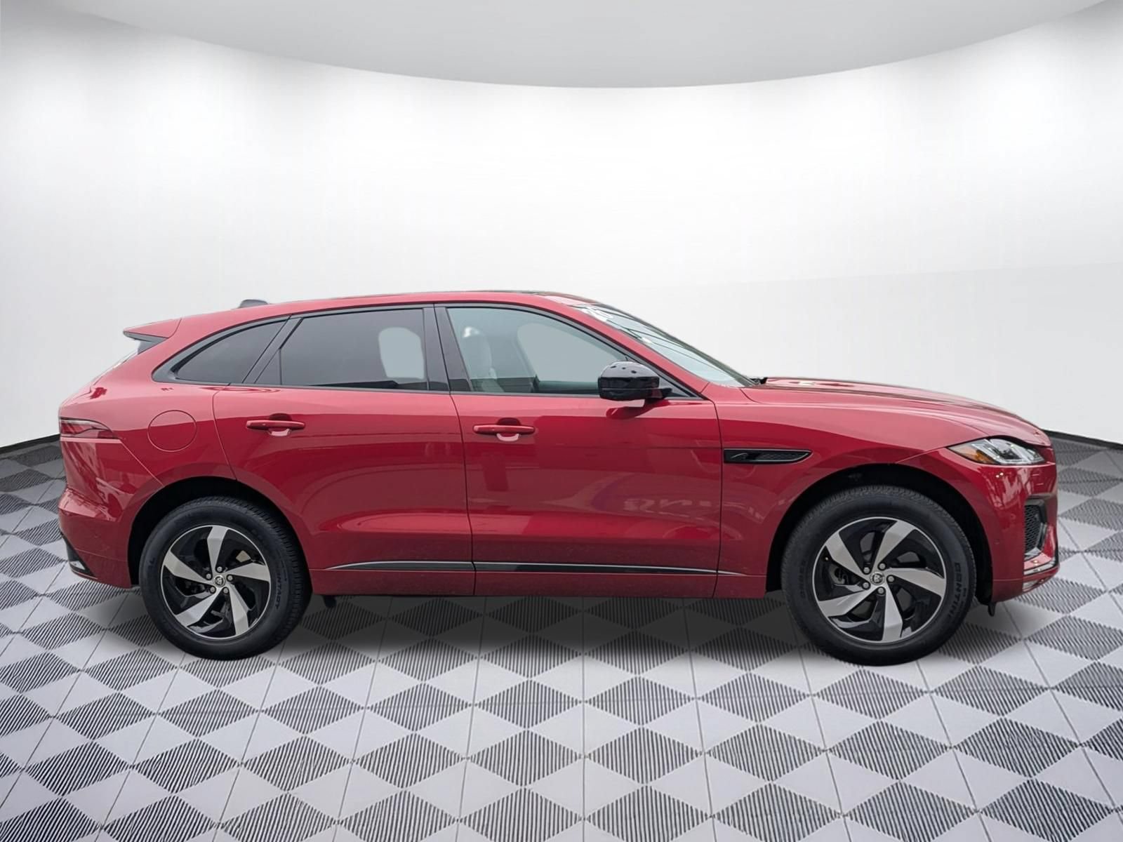 Used 2026 Jaguar F-PACE R-Dynamic S AWD/4WD image 6