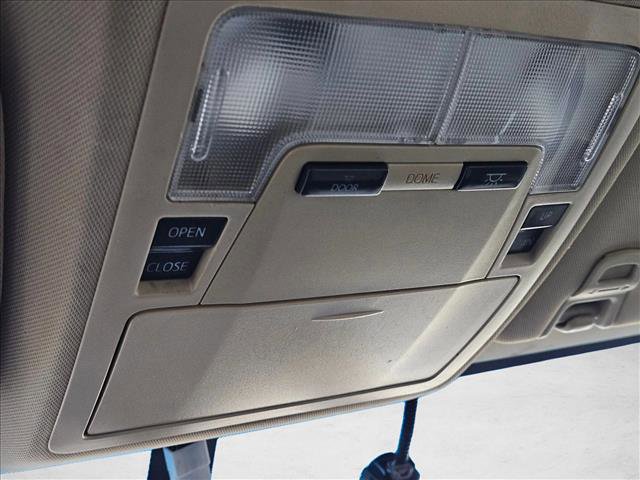 Used 2014 Toyota Avalon XLE Premium FWD image 13