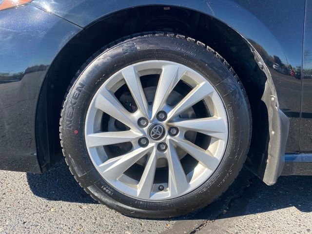 Used 2022 Toyota Camry SE image 21