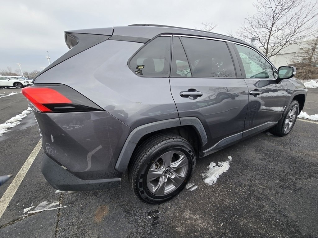 Used 2022 Toyota RAV4 XLE image 8
