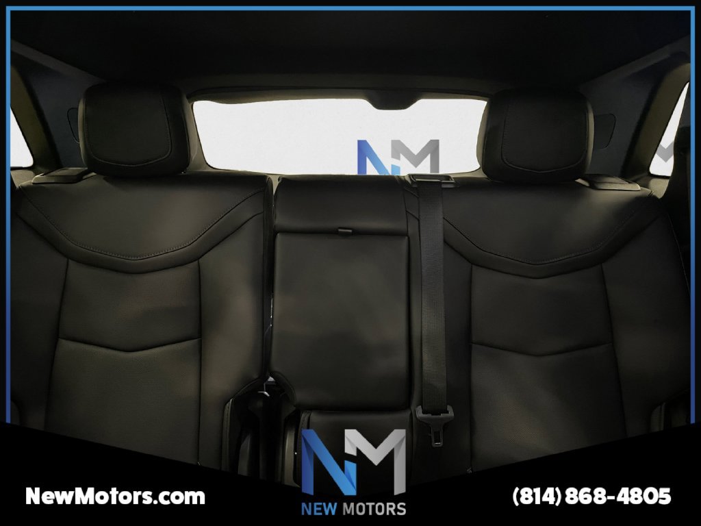 Used 2023 Cadillac XT5 Premium Luxury w/ Technology Package AWD/4WD image 14