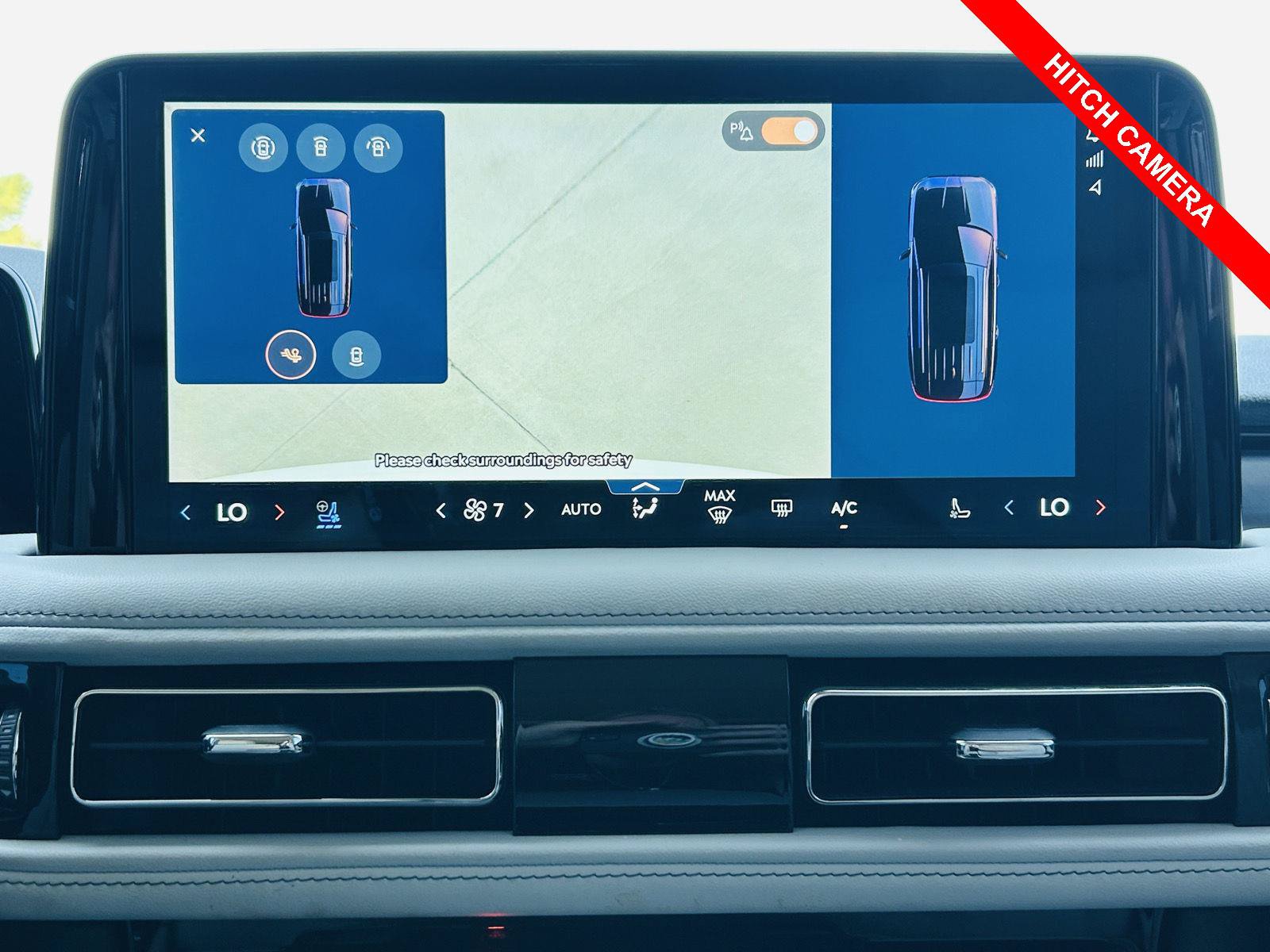 Used 2025 Lincoln Aviator AWD image 13