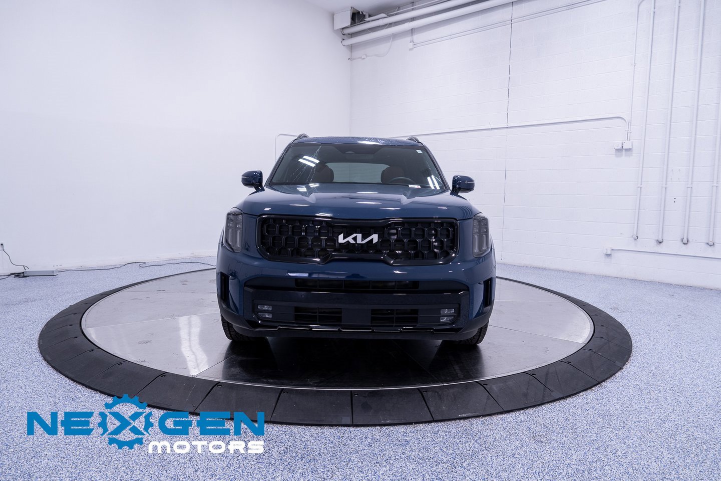 Used 2024 Kia Telluride SX X-Pro image 4