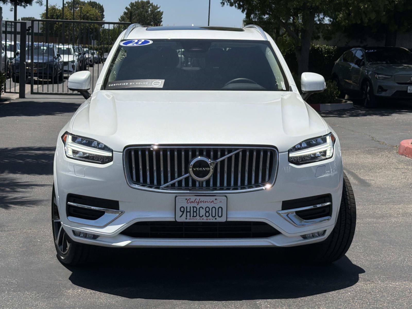 Certified 2023 Volvo XC90 B6 Plus w/ Protection Package Premier AWD/4WD image 2