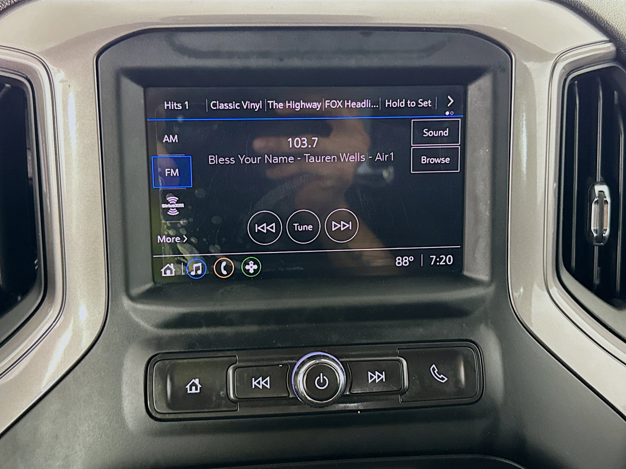 Used 2023 Chevrolet Silverado 1500 Custom RWD image 15
