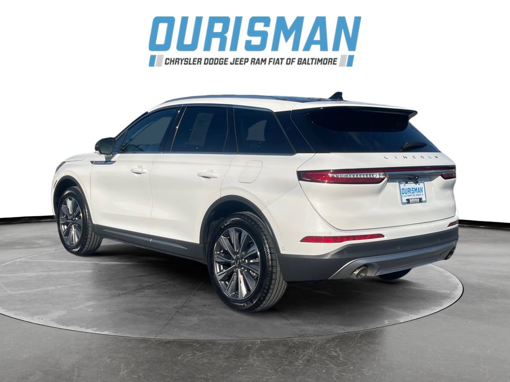 Used 2022 Lincoln Corsair Reserve w/ Equipment Group 201A image 4