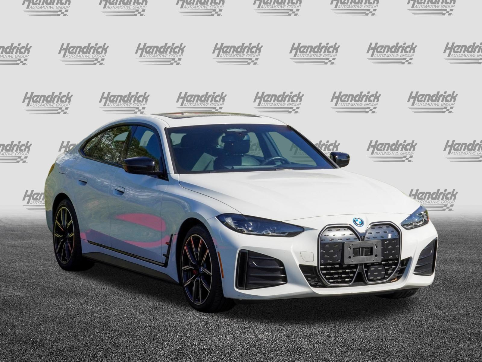 Certified 2024 BMW i4 eDrive40 w/ M Sport Package RWD image 2