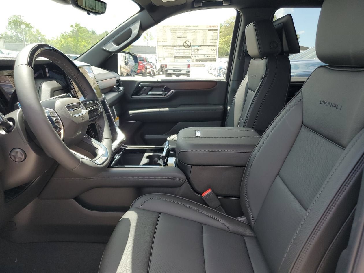 New 2026 GMC Yukon XL Denali w/ Denali Reserve Package AWD/4WD image 19