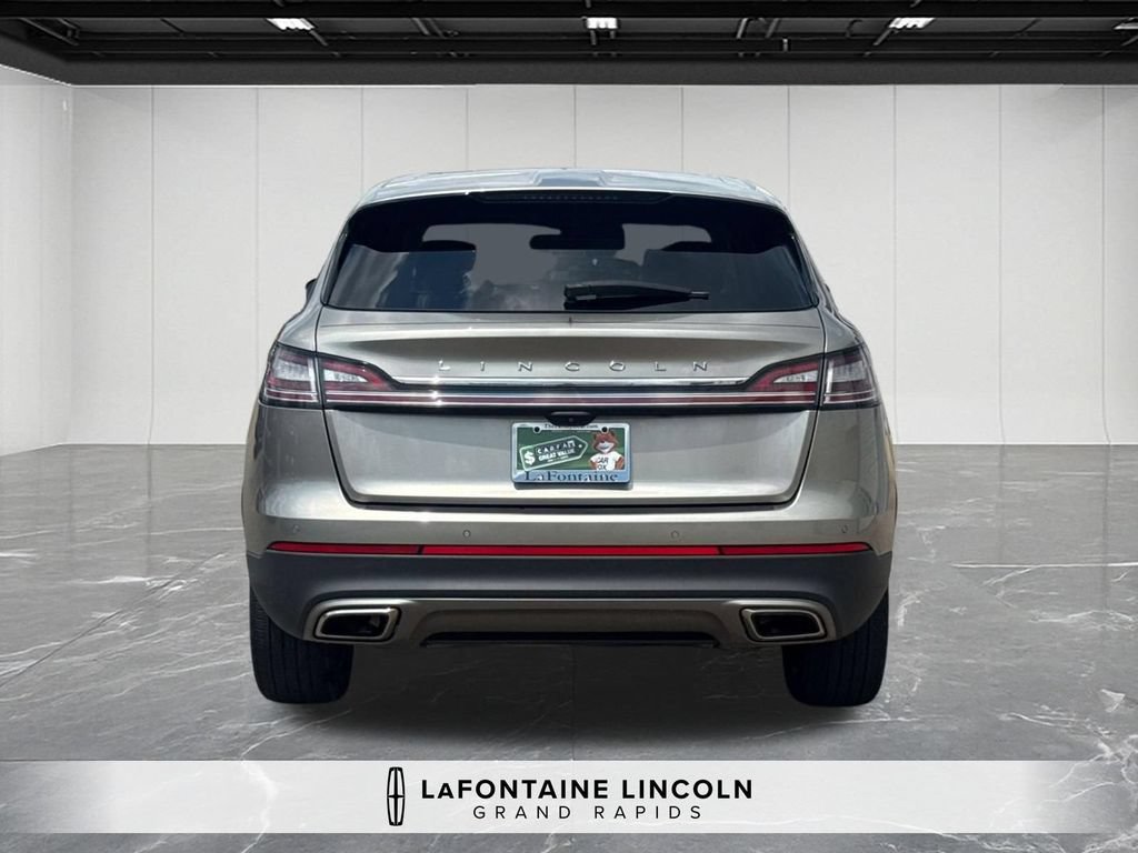 Certified 2023 Lincoln Nautilus Reserve AWD/4WD image 4