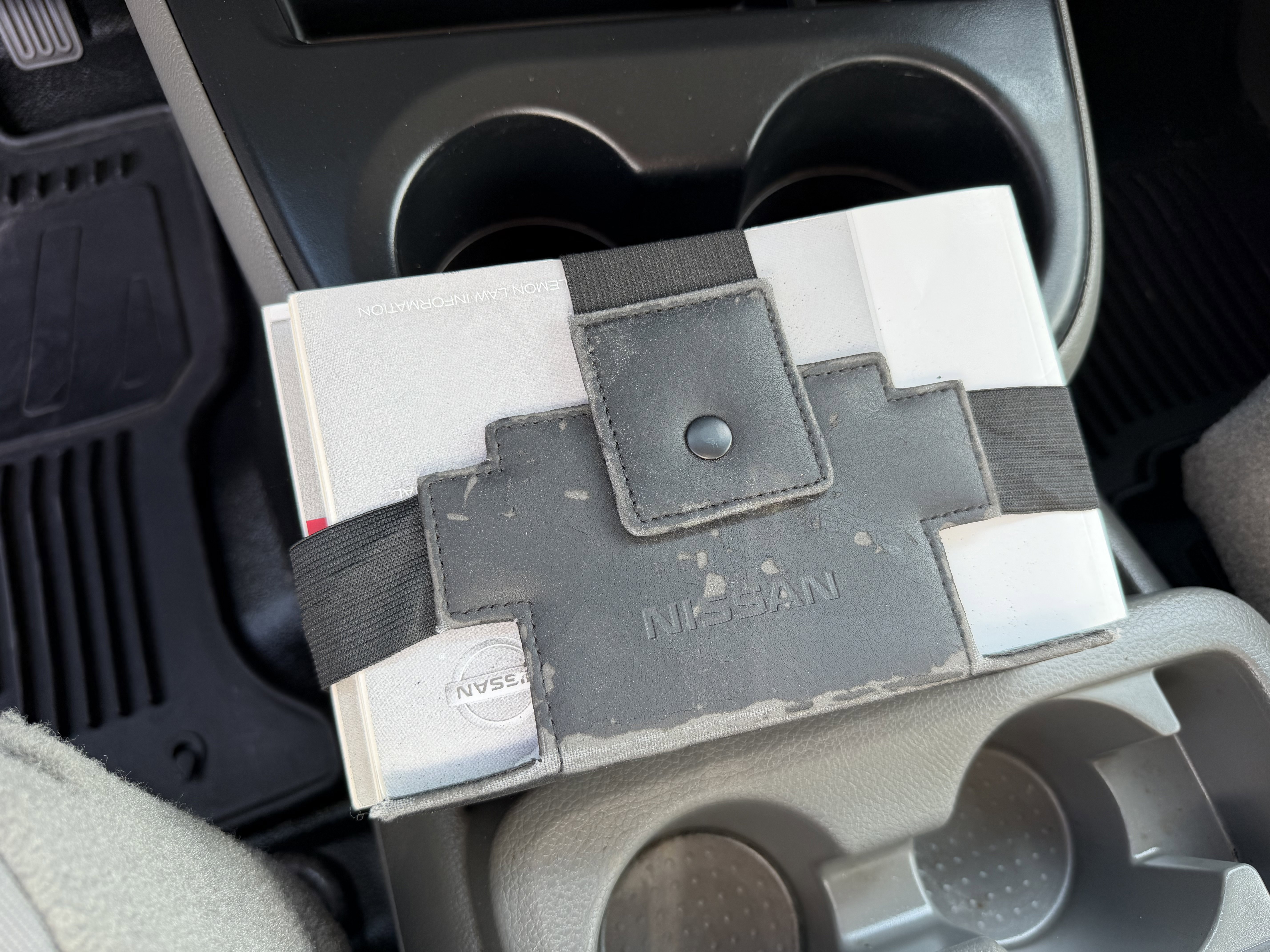 Used 2012 Nissan NV 2500 SV w/ Technology Pkg image 23