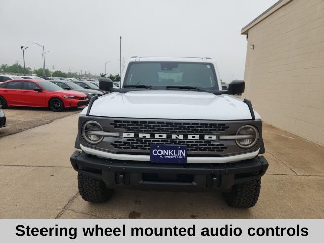 Used 2024 Ford Bronco Badlands image 3