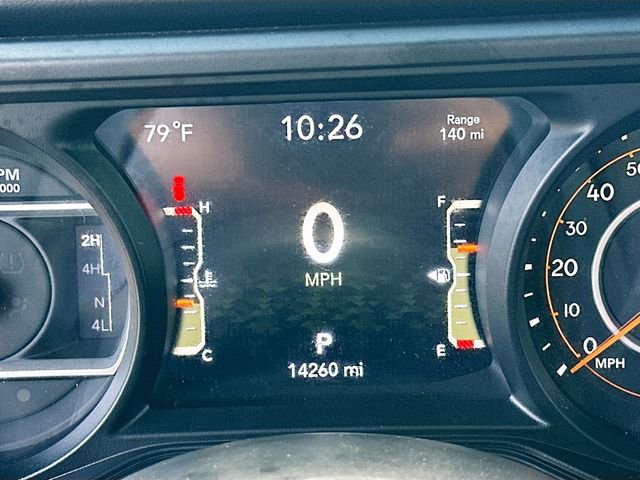 Used 2024 Jeep Wrangler Unlimited Sahara w/ Technology Group AWD/4WD image 12
