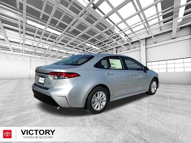 Used 2026 Toyota Corolla LE image 3
