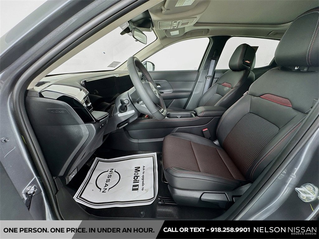 New 2025 Nissan Kicks SR w/ SR Premium Package image 20