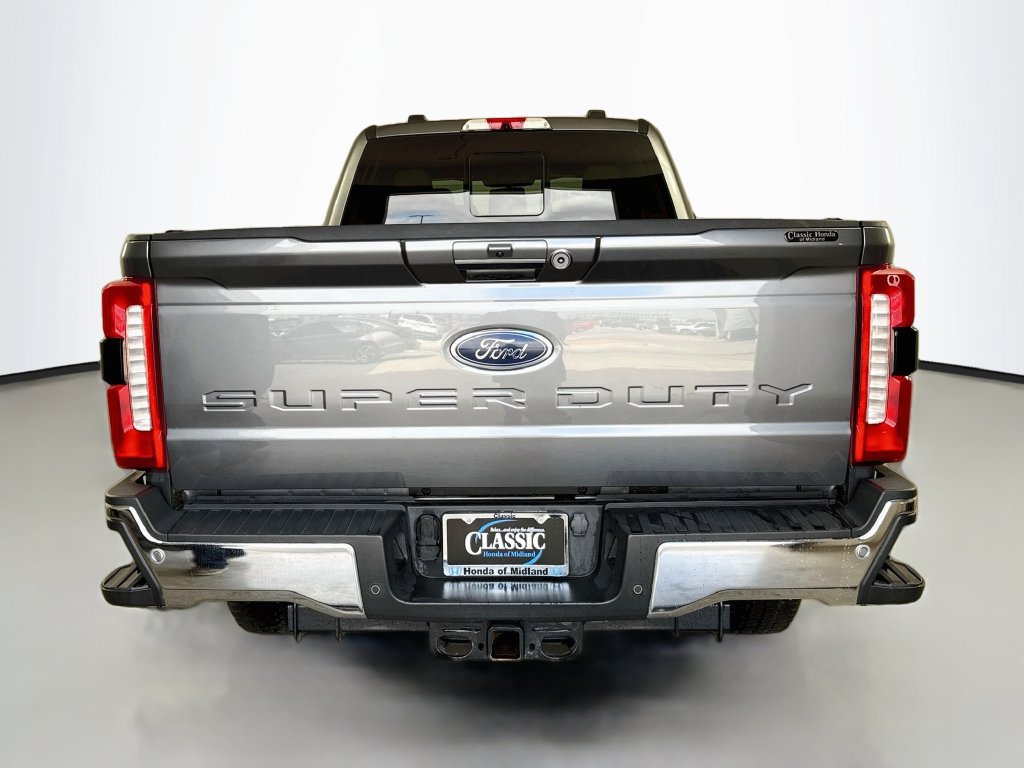 Used 2024 Ford F250 Lariat w/ Chrome Package AWD/4WD image 6