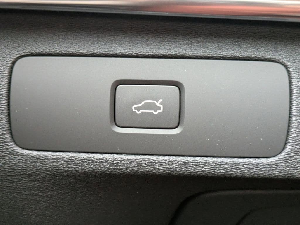 New 2026 Volvo XC90 B6 Ultra image 34