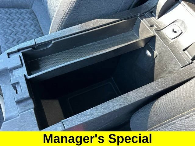Used 2022 Chevrolet Equinox LT w/ Driver Convenience Package FWD image 30