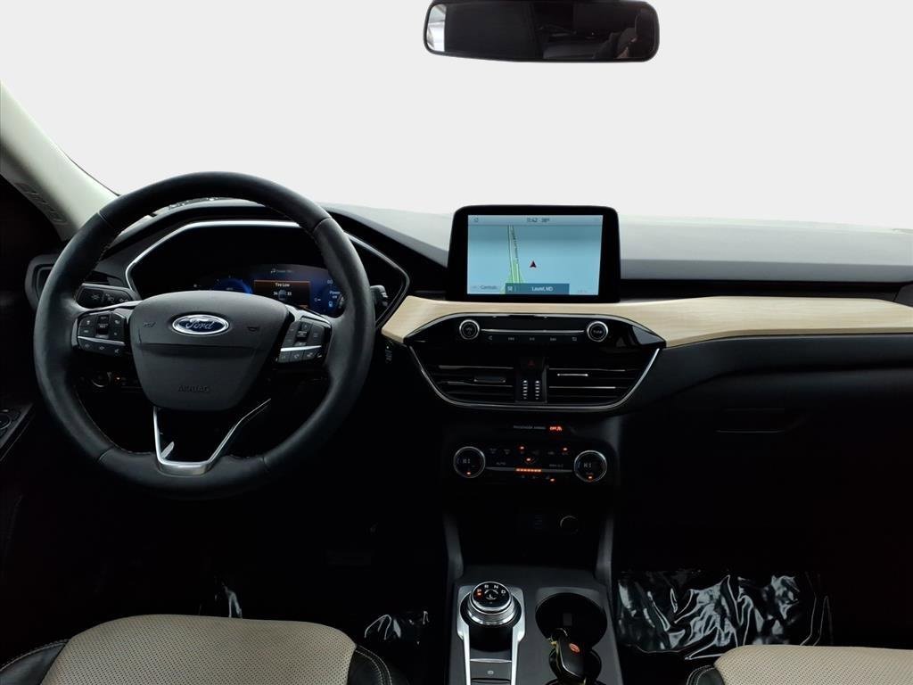 Used 2021 Ford Escape Titanium w/ Titanium Elite Package image 13