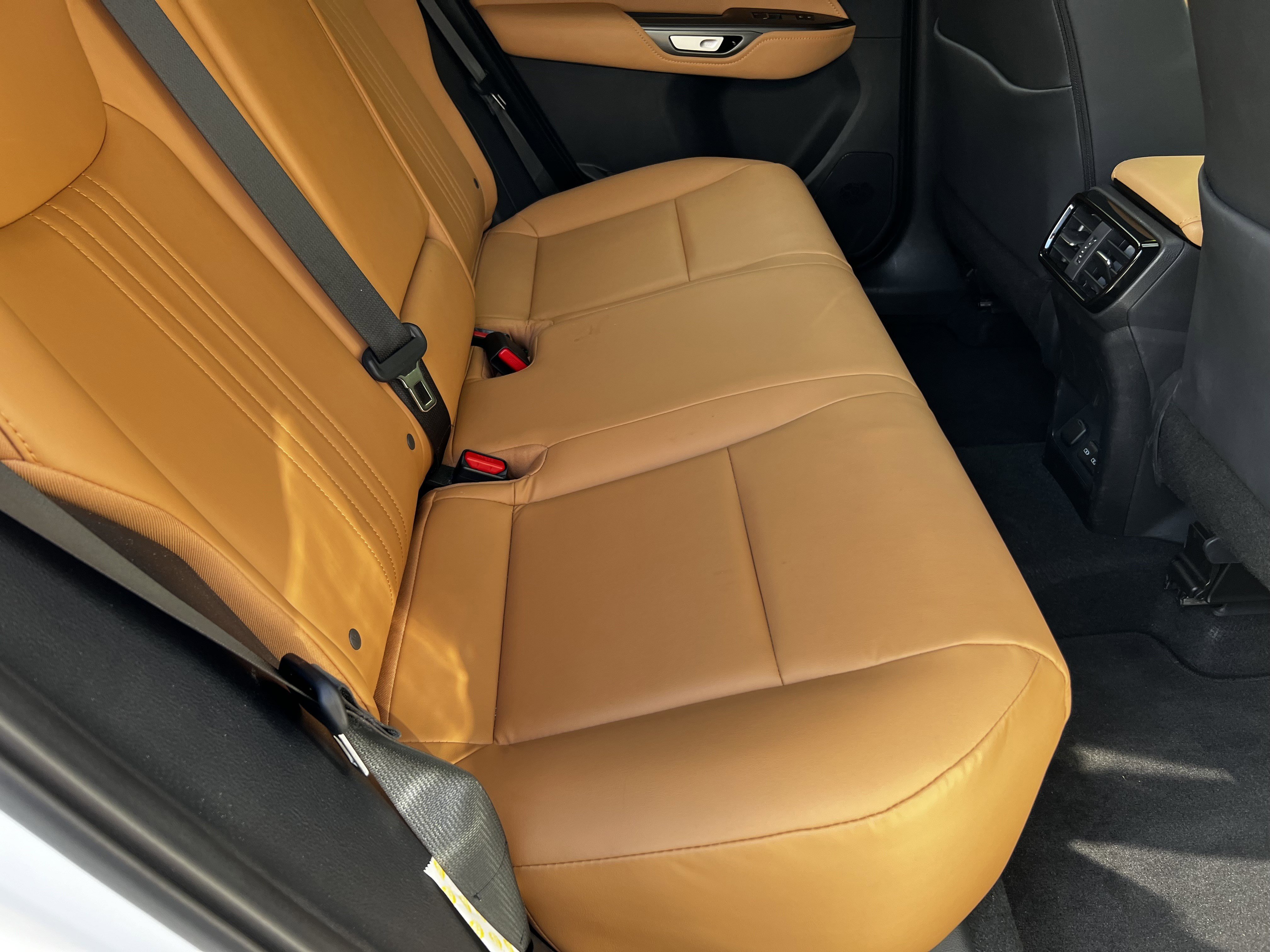 Used 2025 Lexus NX 250 FWD w/ Towing Package (2000 Lbs) image 43