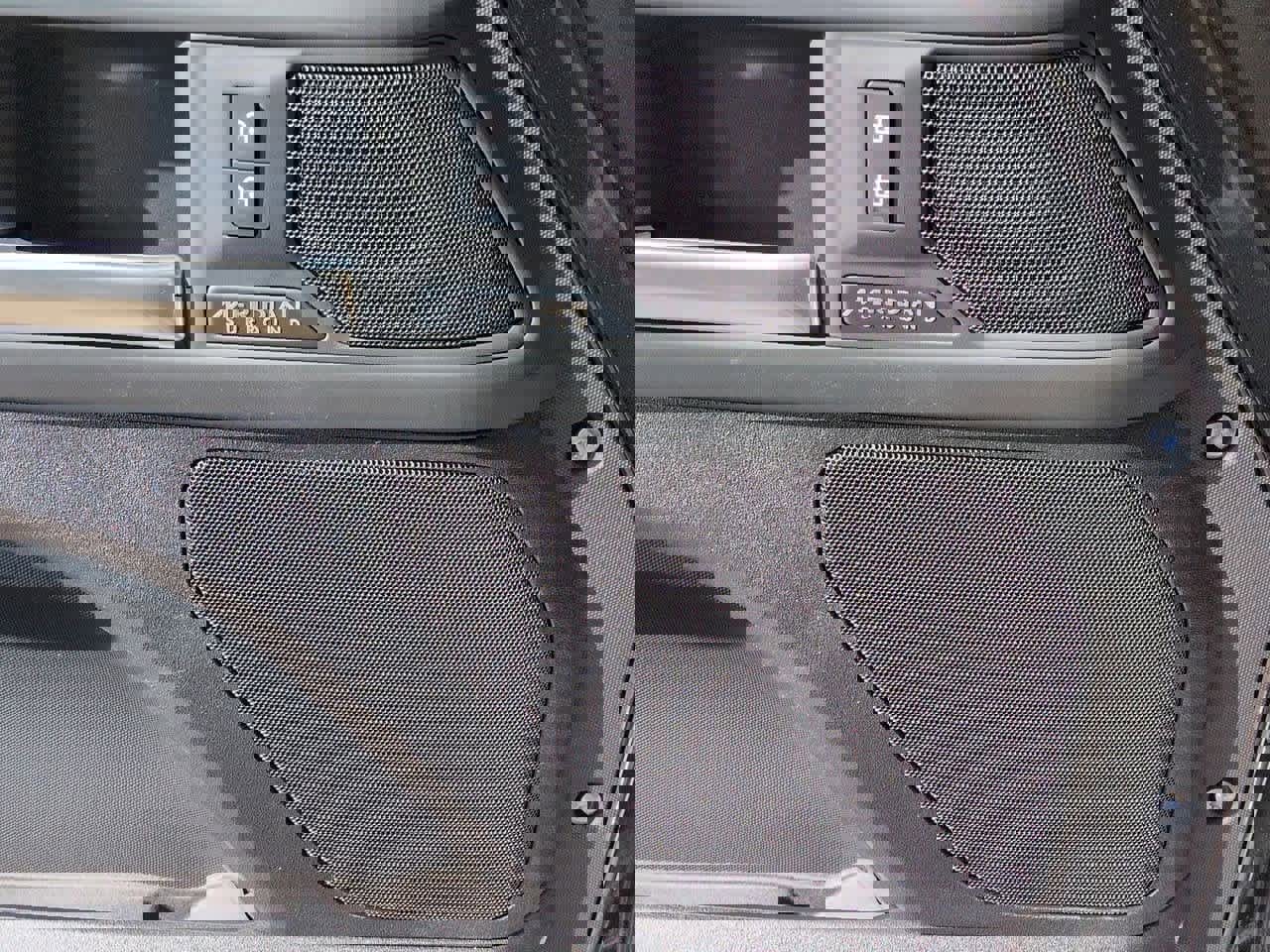 New 2026 Land Rover Defender 110 X-Dynamic SE image 32