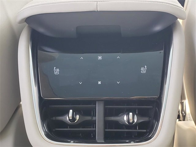 New 2025 Volvo EX90 Plus image 28