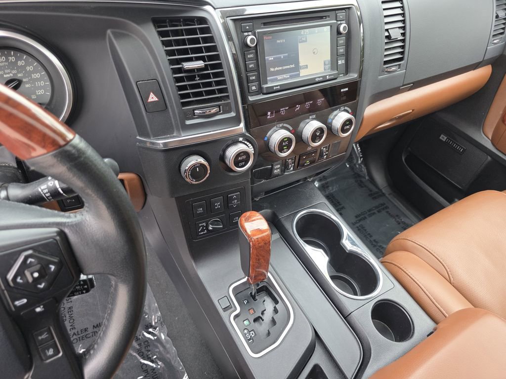 Used 2019 Toyota Sequoia Platinum AWD/4WD image 24