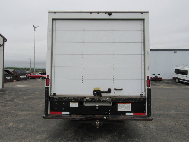 Used 2021 GMC Savana 3500 Extended w/ Power Convenience Package RWD image 4