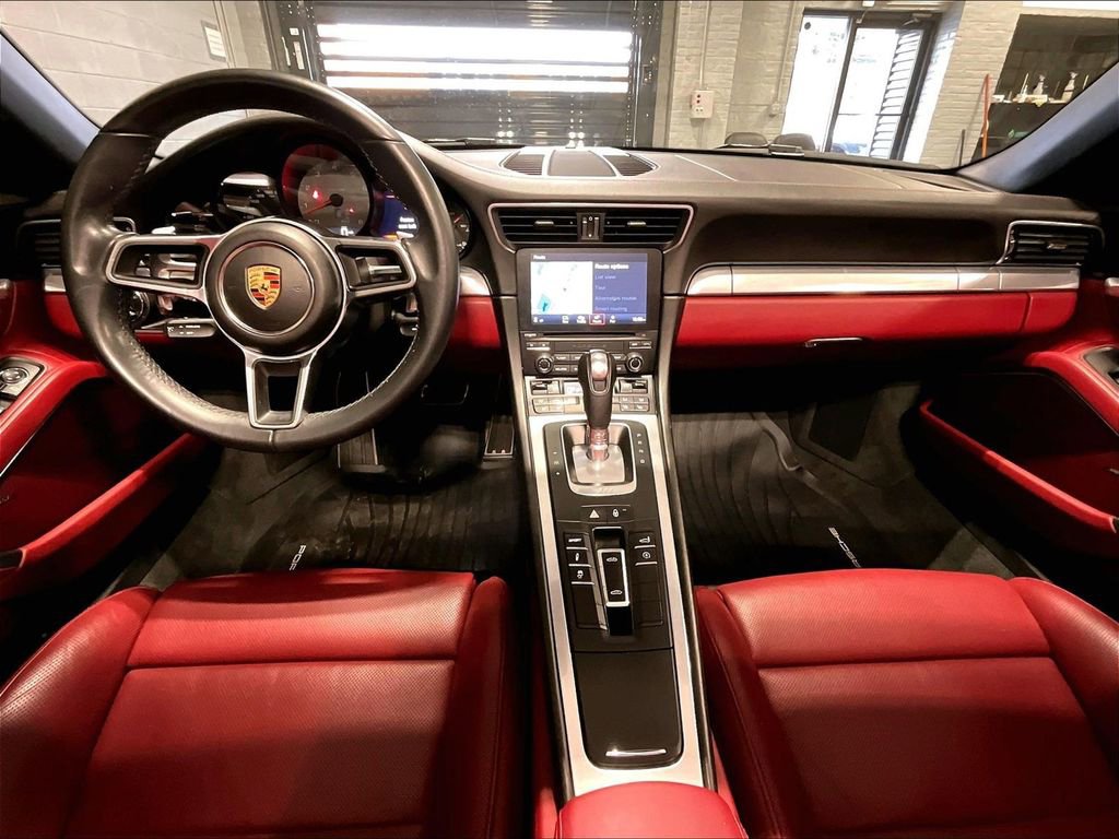 Certified 2017 Porsche 911 Targa 4S image 18