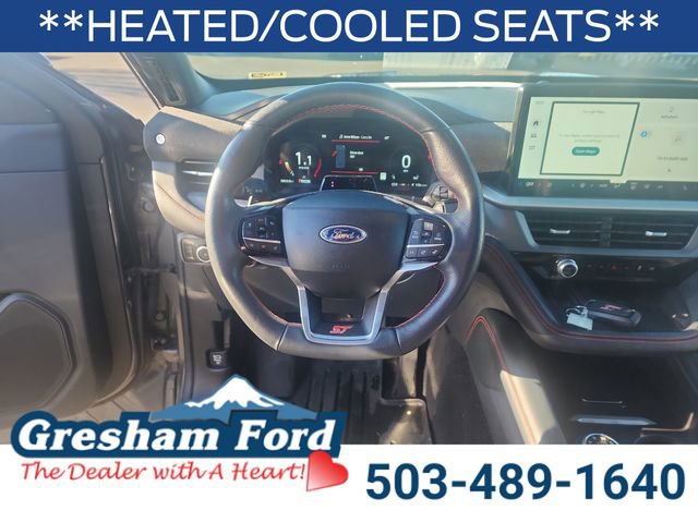 Used 2025 Ford Explorer ST image 17