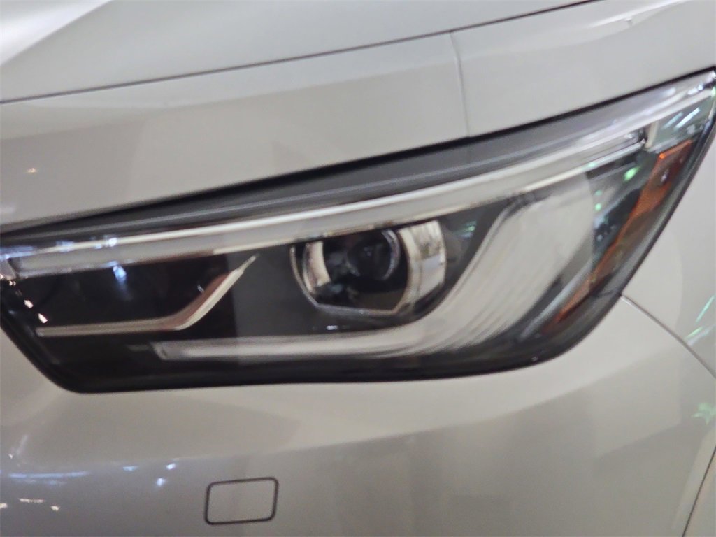 Used 2019 INFINITI QX80 Limited w/ All-Season Package image 34