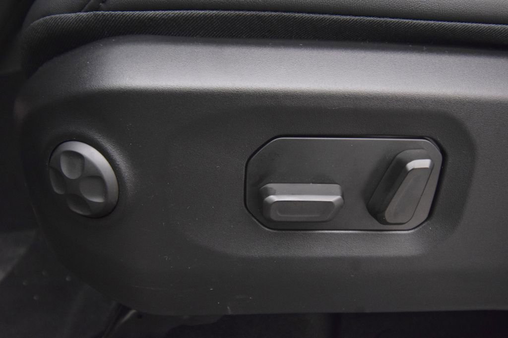 New 2026 Jeep Gladiator Rubicon AWD/4WD image 40
