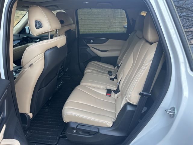 Used 2023 Acura MDX SH-AWD w/ Advance Package image 9