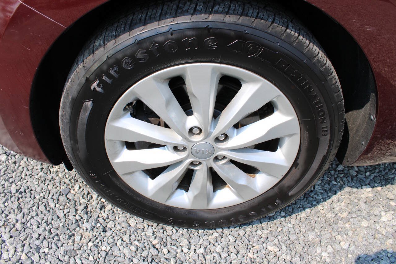 Used 2015 Kia Sedona EX w/ EX Premium Plus Package FWD image 26