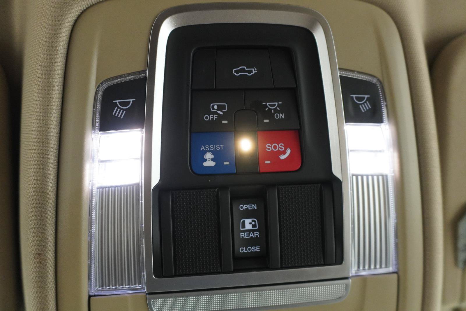 Used 2020 RAM 1500 Limited AWD/4WD image 19