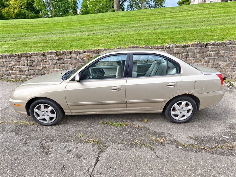 Used 2005 Hyundai Elantra GLS FWD image 4