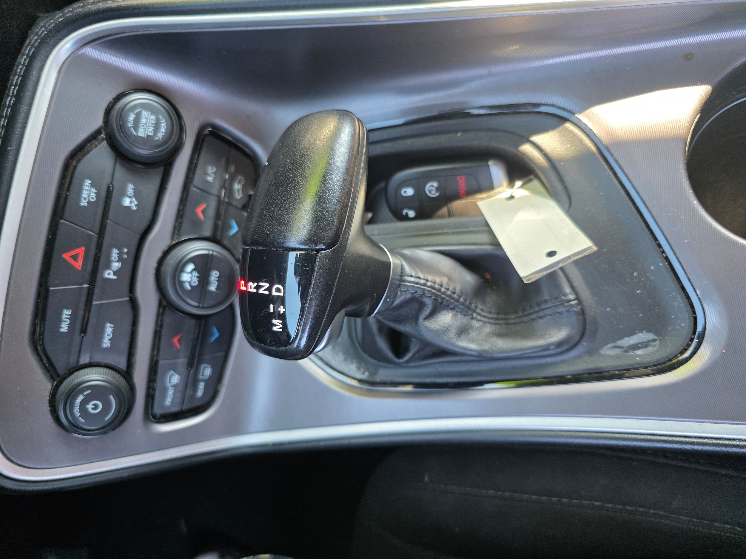 Used 2022 Dodge Challenger GT RWD image 13