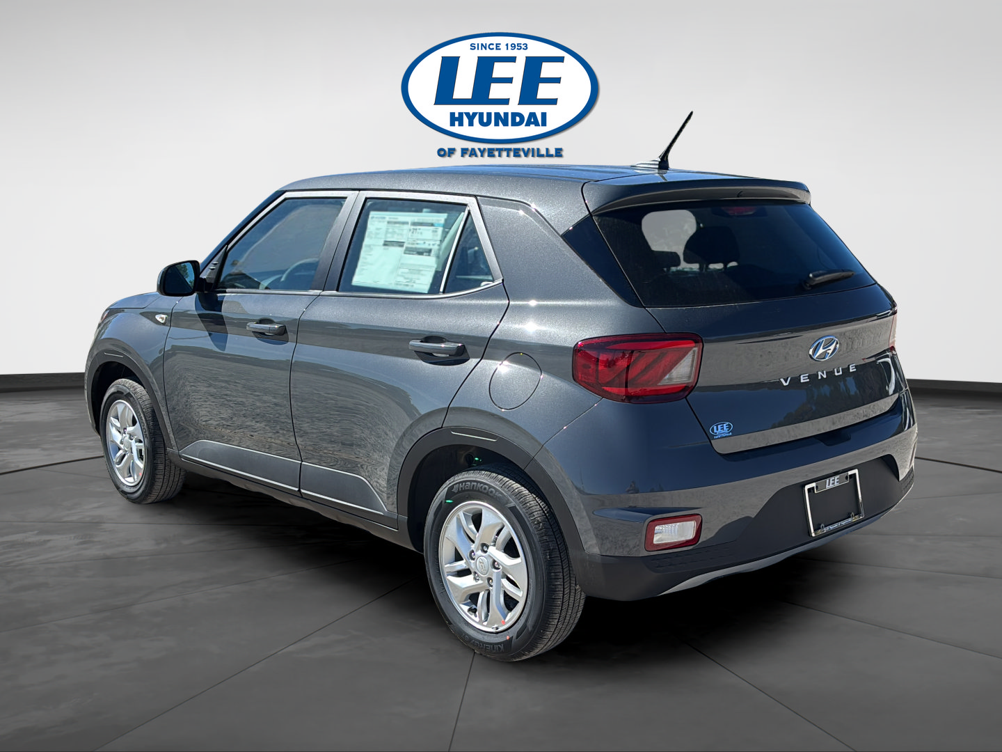 New 2026 Hyundai Venue SE FWD image 4