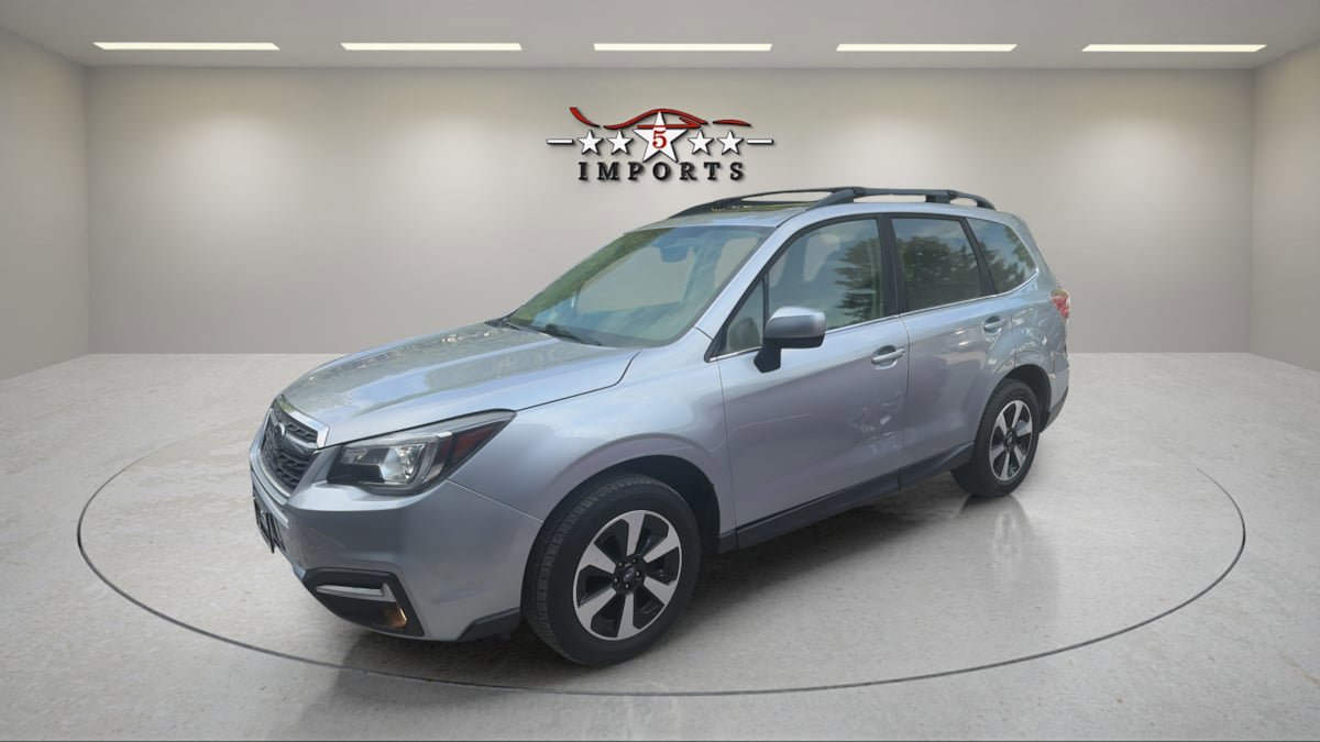Used 2017 Subaru Forester 2.5i Limited AWD/4WD image 2