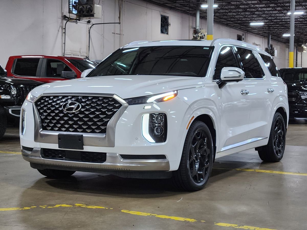 Used 2022 Hyundai Palisade Calligraphy w/ Cargo Package FWD image 4