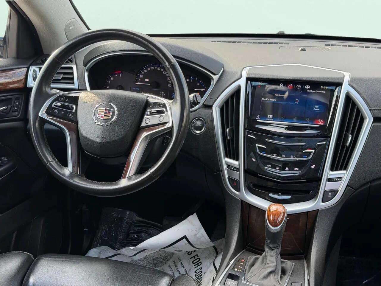 Used 2015 Cadillac SRX Luxury image 14