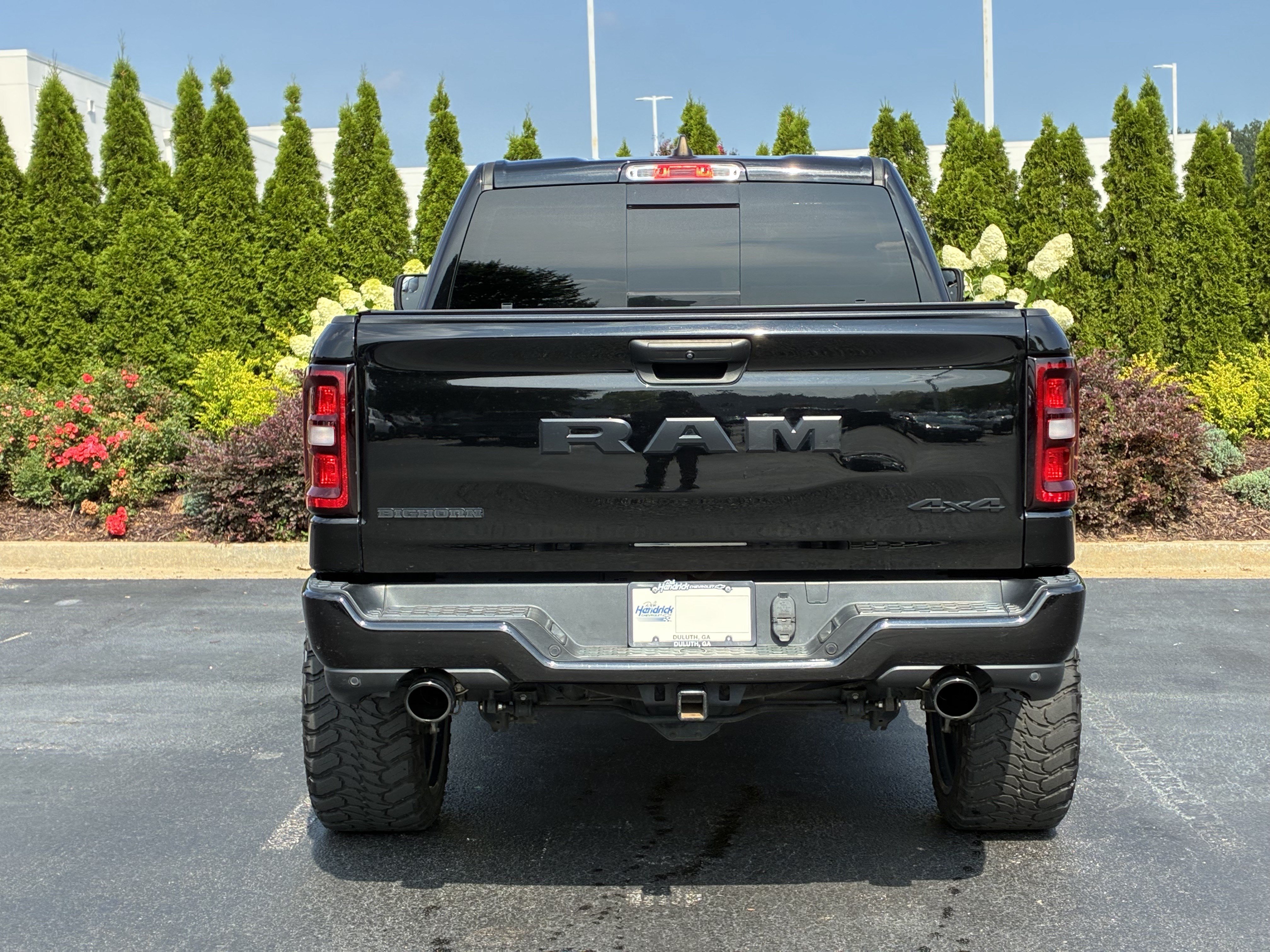 Used 2025 RAM 1500 Big Horn AWD/4WD image 9