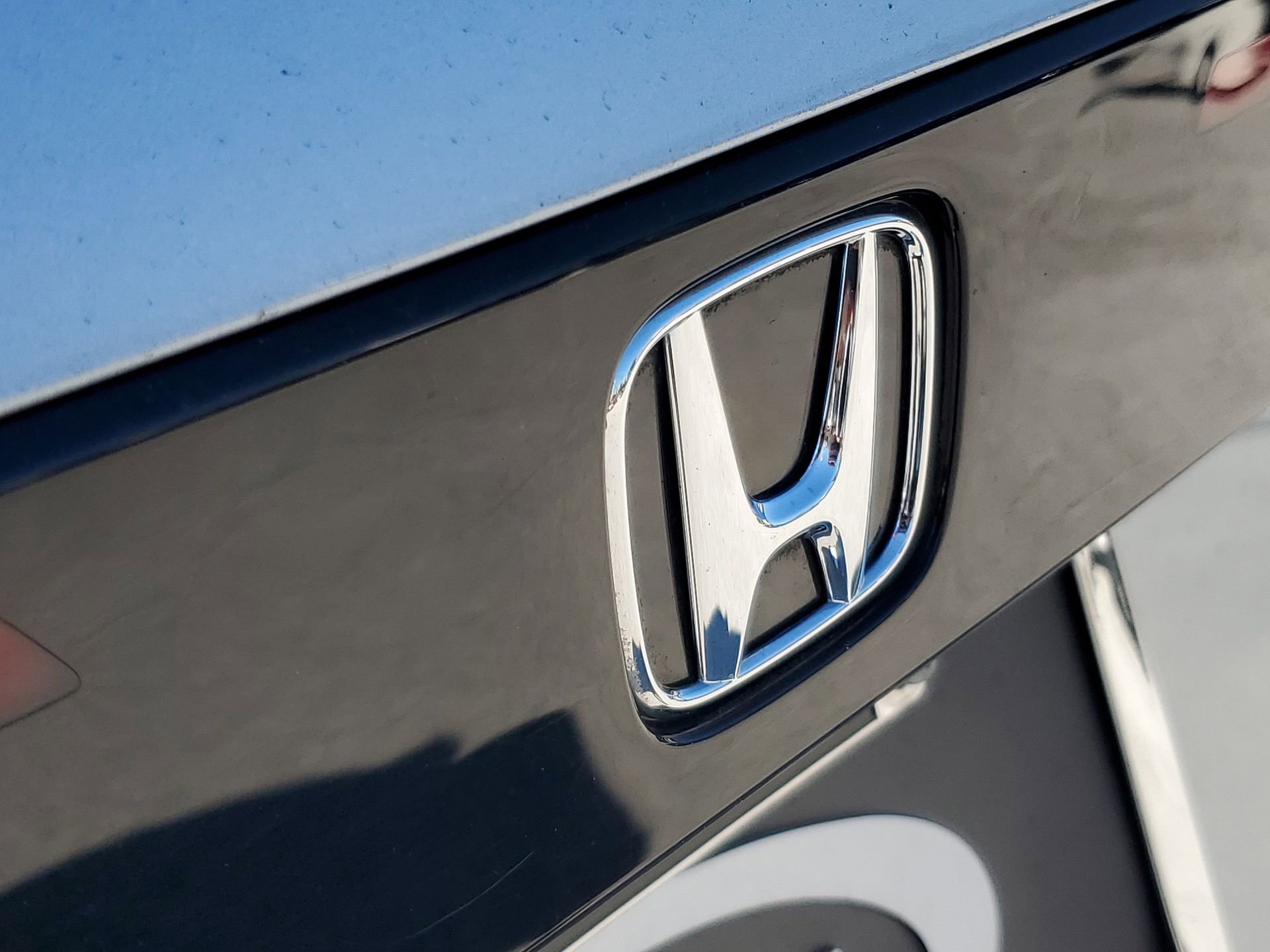 Used 2024 Honda Accord EX image 7