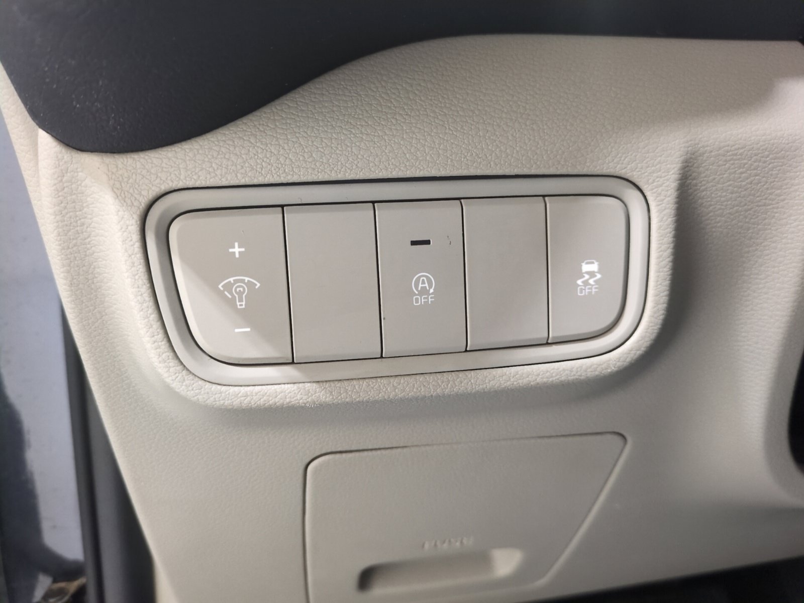Used 2020 Kia Soul LX FWD image 16