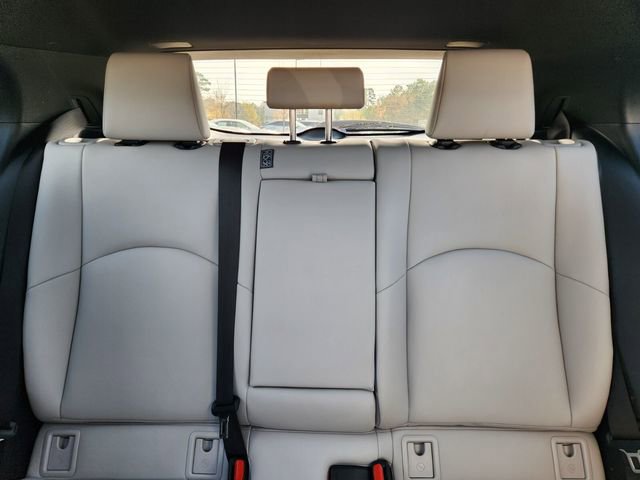 Used 2019 Lexus UX 250h w/ Premium Package image 11